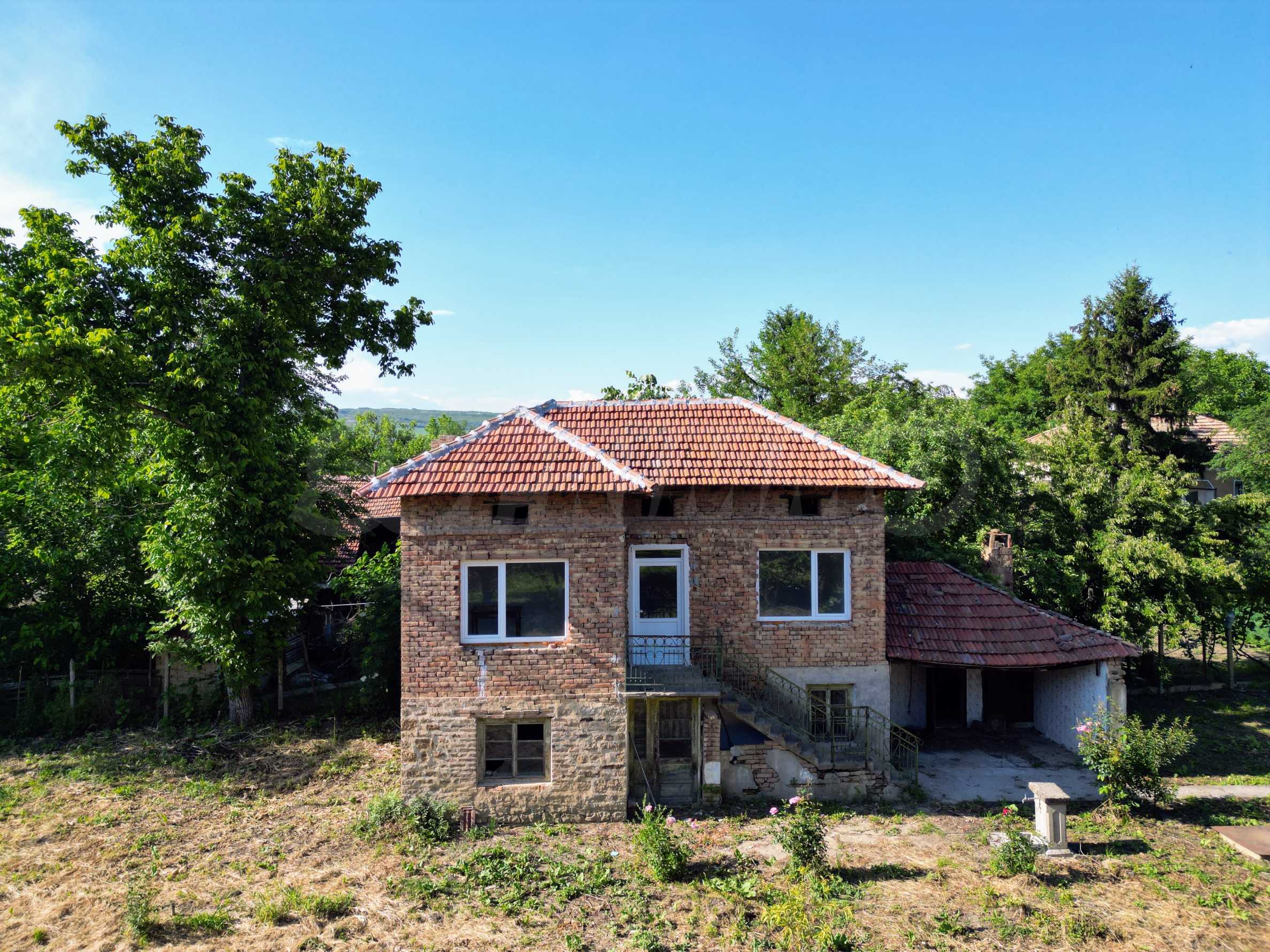 Снимка 4 от 5: Двуетажна, масивна къща в село на 35 км от Велико Търново ✔️ 120 м² ✔️ Виж цената ✔️ Superimoti.bg